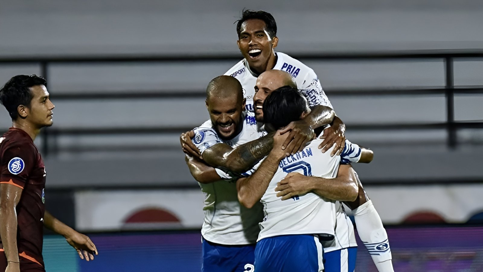 Waspada Lengah, Persib Hadapi Persiraja dengan Target Kemenangan Penuh